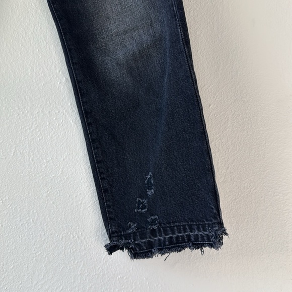 R13 Distressed Boyfriend Jean in Jake Black 24 - Picture 8 of 16